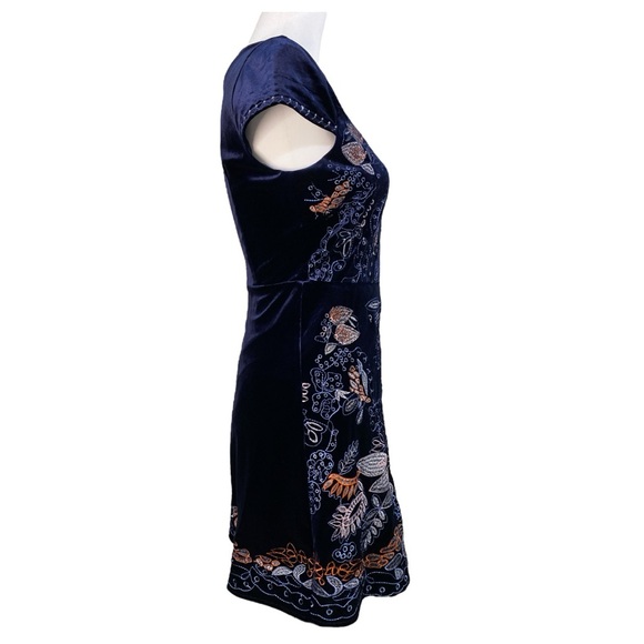 Foxiedox Embroidered Velvet Mini Dress Size XS Navy Blue‎ Fairy Romantic Boho - Picture 3 of 11